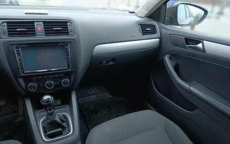 Volkswagen Jetta VI, 2012 год, 990 000 рублей, 7 фотография