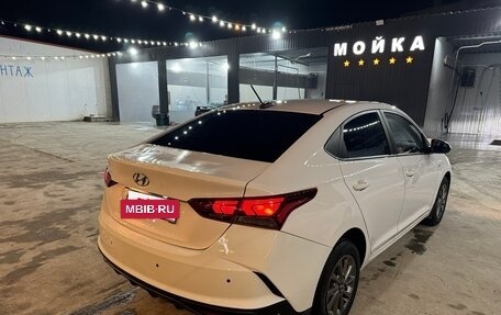 Hyundai Solaris II рестайлинг, 2021 год, 1 230 000 рублей, 5 фотография