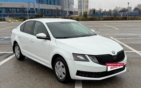 Skoda Octavia, 2017 год, 800 000 рублей, 7 фотография