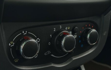 Renault Duster I рестайлинг, 2015 год, 780 000 рублей, 17 фотография