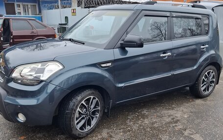 KIA Soul I рестайлинг, 2011 год, 900 000 рублей, 3 фотография
