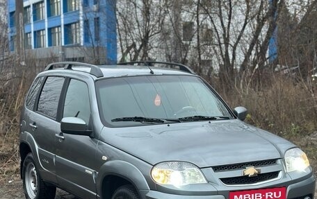 Chevrolet Niva I рестайлинг, 2013 год, 550 000 рублей, 2 фотография