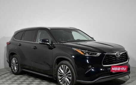 Toyota Highlander, 2021 год, 5 190 000 рублей, 3 фотография