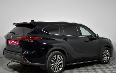 Toyota Highlander, 2021 год, 5 190 000 рублей, 5 фотография