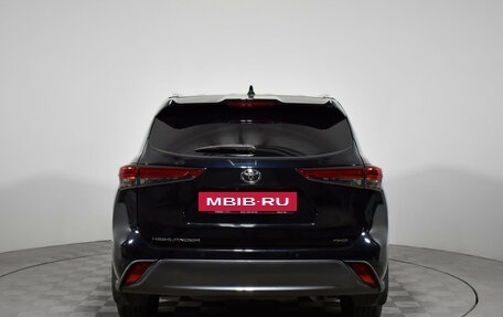 Toyota Highlander, 2021 год, 5 190 000 рублей, 6 фотография