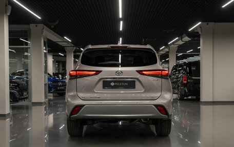 Toyota Highlander, 2025 год, 6 400 000 рублей, 6 фотография