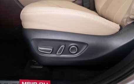 Toyota Highlander, 2025 год, 6 400 000 рублей, 26 фотография