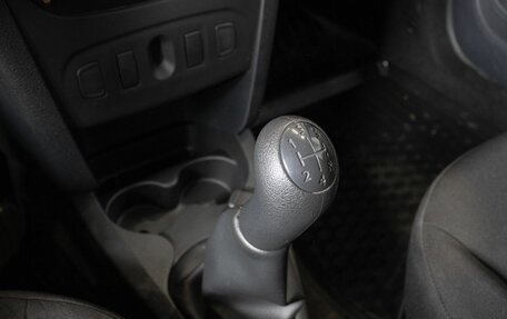 Renault Logan II, 2020 год, 934 542 рублей, 5 фотография