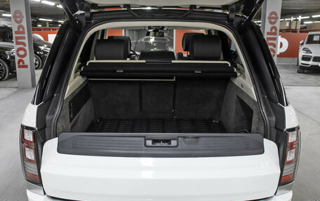 Land Rover Range Rover IV рестайлинг, 2016 год, 4 550 000 рублей, 10 фотография