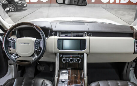 Land Rover Range Rover IV рестайлинг, 2016 год, 4 550 000 рублей, 14 фотография