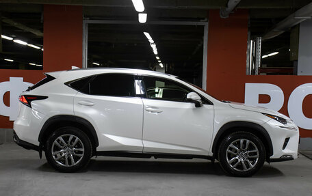 Lexus NX I, 2017 год, 2 749 000 рублей, 4 фотография