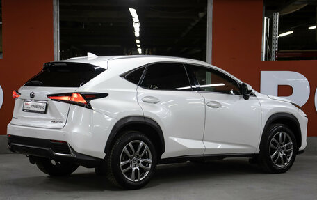 Lexus NX I, 2017 год, 2 749 000 рублей, 5 фотография