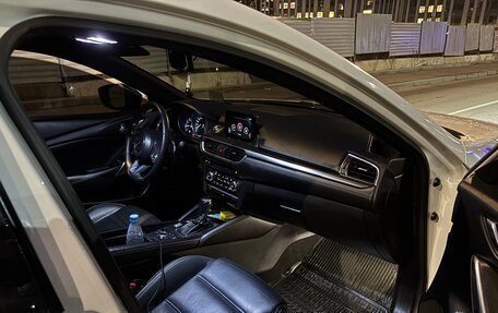 Mazda 6, 2017 год, 2 200 000 рублей, 10 фотография