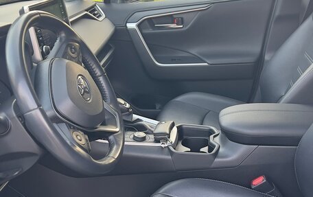 Toyota RAV4, 2020 год, 3 600 000 рублей, 8 фотография