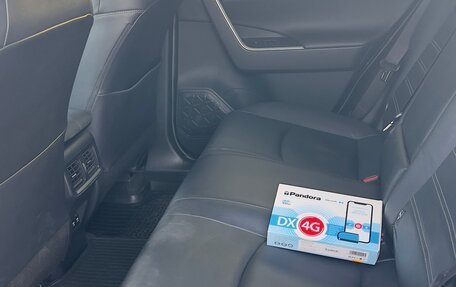 Toyota RAV4, 2020 год, 3 600 000 рублей, 6 фотография