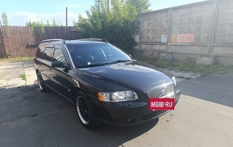Volvo V70 III рестайлинг, 2005 год, 500 000 рублей, 6 фотография