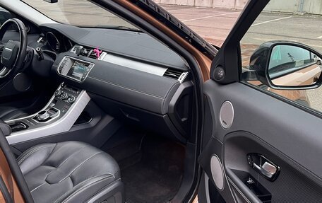 Land Rover Range Rover Evoque I, 2014 год, 2 850 000 рублей, 24 фотография