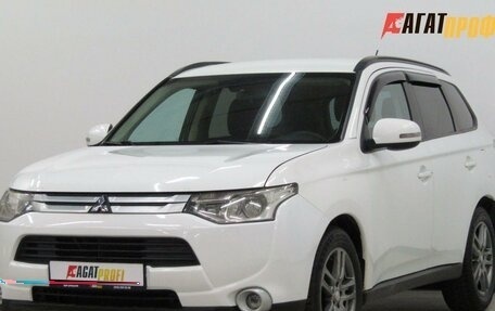 Mitsubishi Outlander III рестайлинг 3, 2013 год, 1 440 000 рублей, 1 фотография