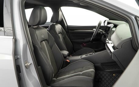 Volkswagen Golf VIII, 2021 год, 3 498 999 рублей, 11 фотография