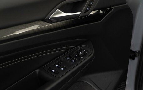 Volkswagen Golf VIII, 2021 год, 3 498 999 рублей, 21 фотография