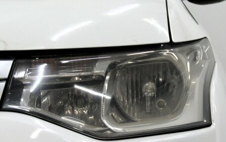 Mitsubishi Outlander III рестайлинг 3, 2013 год, 1 440 000 рублей, 11 фотография