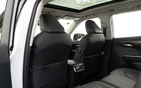 Toyota Highlander, 2025 год, 6 248 888 рублей, 15 фотография