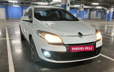 Renault Megane III, 2012 год, 550 000 рублей, 2 фотография