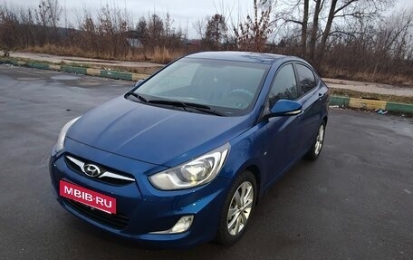 Hyundai Solaris II рестайлинг, 2012 год, 750 000 рублей, 1 фотография