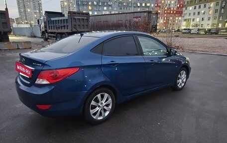 Hyundai Solaris II рестайлинг, 2012 год, 750 000 рублей, 5 фотография