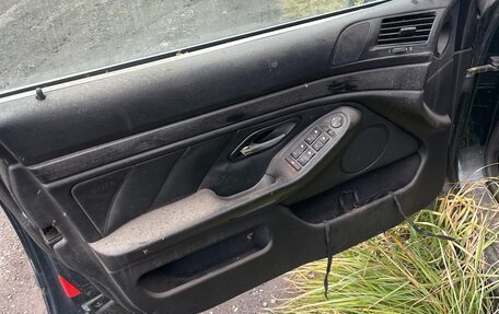 BMW 5 серия, 1998 год, 50 000 рублей, 3 фотография