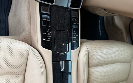 Porsche Panamera II рестайлинг, 2011 год, 2 850 000 рублей, 19 фотография