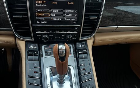 Porsche Panamera II рестайлинг, 2011 год, 2 850 000 рублей, 23 фотография