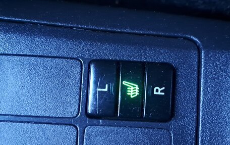 Toyota Yaris III рестайлинг, 2006 год, 669 000 рублей, 17 фотография