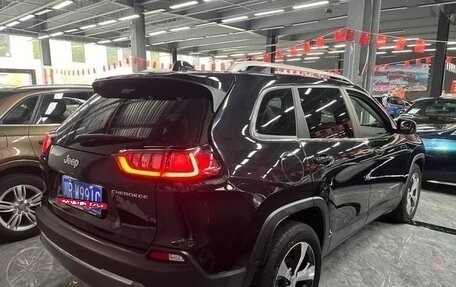 Jeep Cherokee, 2021 год, 1 850 000 рублей, 6 фотография