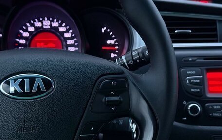 KIA cee'd III, 2017 год, 1 000 000 рублей, 18 фотография