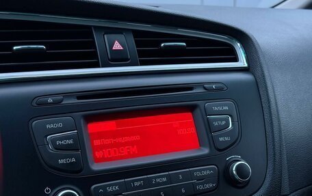 KIA cee'd III, 2017 год, 1 000 000 рублей, 20 фотография