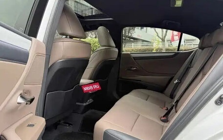 Lexus ES VII, 2025 год, 4 107 555 рублей, 9 фотография