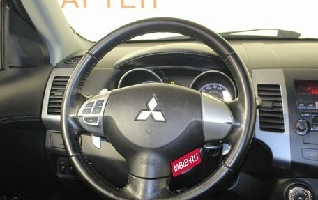 Mitsubishi Outlander III рестайлинг 3, 2012 год, 1 380 000 рублей, 17 фотография