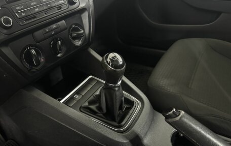 Volkswagen Jetta VI, 2015 год, 1 100 000 рублей, 13 фотография