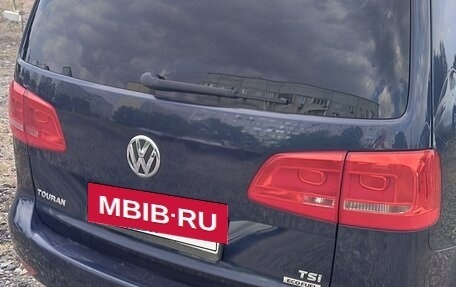 Volkswagen Touran III, 2012 год, 1 400 000 рублей, 6 фотография