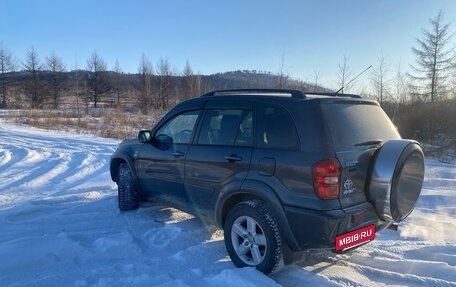 Toyota RAV4, 2005 год, 1 050 000 рублей, 8 фотография