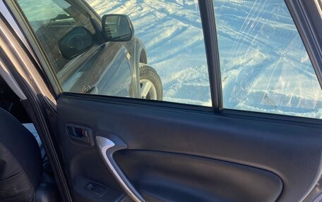 Toyota RAV4, 2005 год, 1 050 000 рублей, 20 фотография