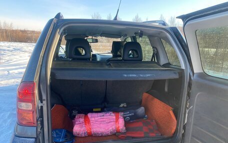 Toyota RAV4, 2005 год, 1 050 000 рублей, 19 фотография