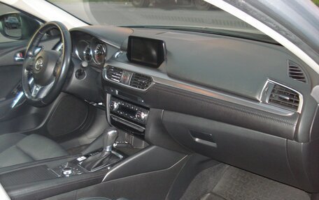 Mazda 6, 2016 год, 1 950 000 рублей, 12 фотография