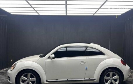Volkswagen Beetle, 2013 год, 1 390 222 рублей, 4 фотография