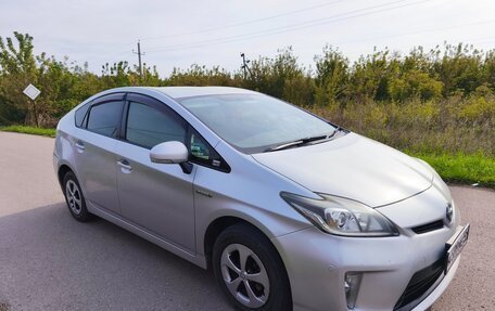Toyota Prius, 2012 год, 1 200 000 рублей, 2 фотография