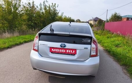 Toyota Prius, 2012 год, 1 200 000 рублей, 5 фотография