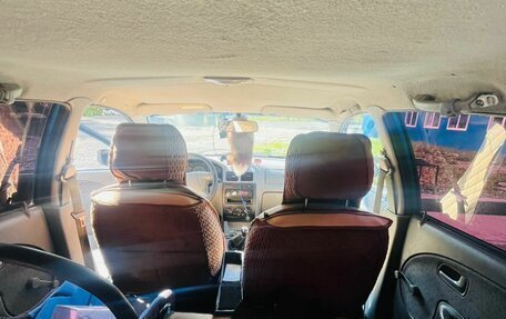 KIA Rio II, 2005 год, 300 000 рублей, 15 фотография