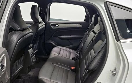 Renault Arkana I, 2023 год, 1 570 000 рублей, 8 фотография