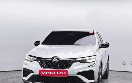 Renault Arkana I, 2023 год, 1 570 000 рублей, 2 фотография